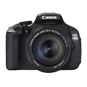 Canon EOS 600D with 18-135mm lens
